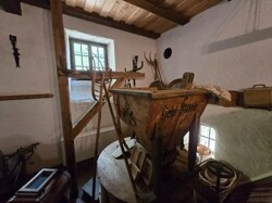 Haupthaus