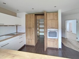 Speisekammer angrenzend Küche
