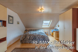 Schlafzimmer 4