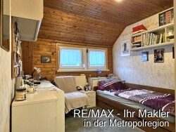 Schlafzimmer- 3