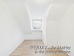kleiner Raum DG