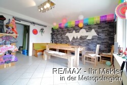 Zimmer UG zur Terrasse