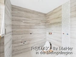 Dusche / WC (EG)