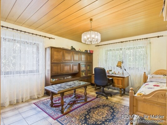 Arbeitszimmer EG