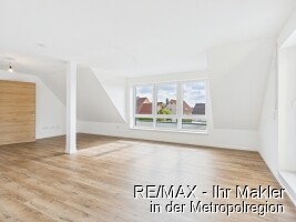 Wohn-/ Esszimmer