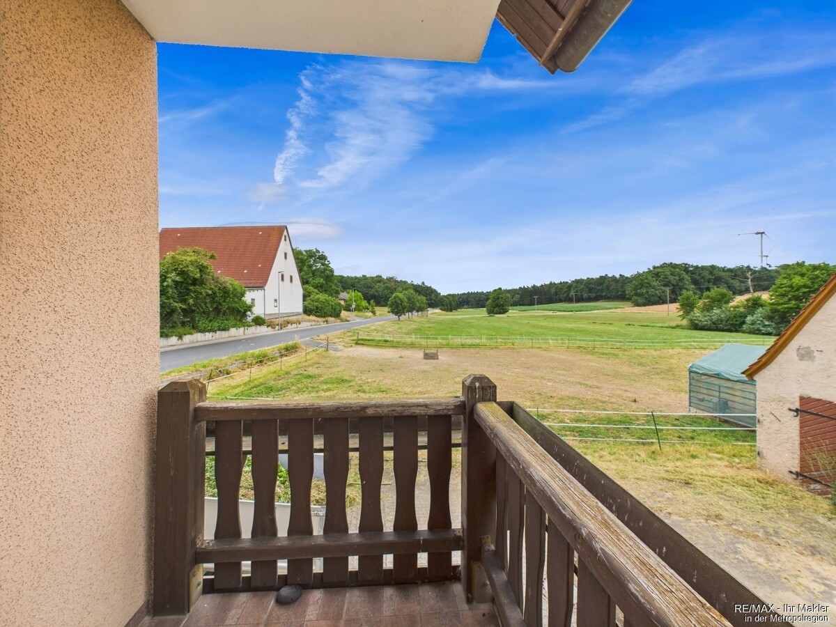 Balkon (EG)