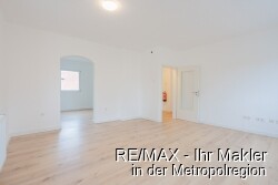 Wohnzimmer Küche Flur 1. OG