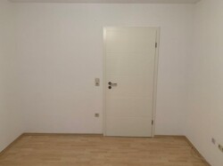 UG Kinderzimmer zur Terrasse ohne Tür