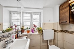 Badezimmer EG