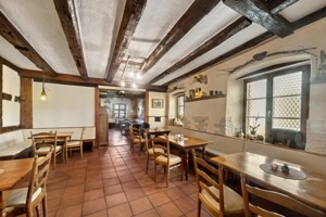 backbone_536265-A_010_WEB