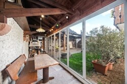 backbone_517428-A_055_WEB