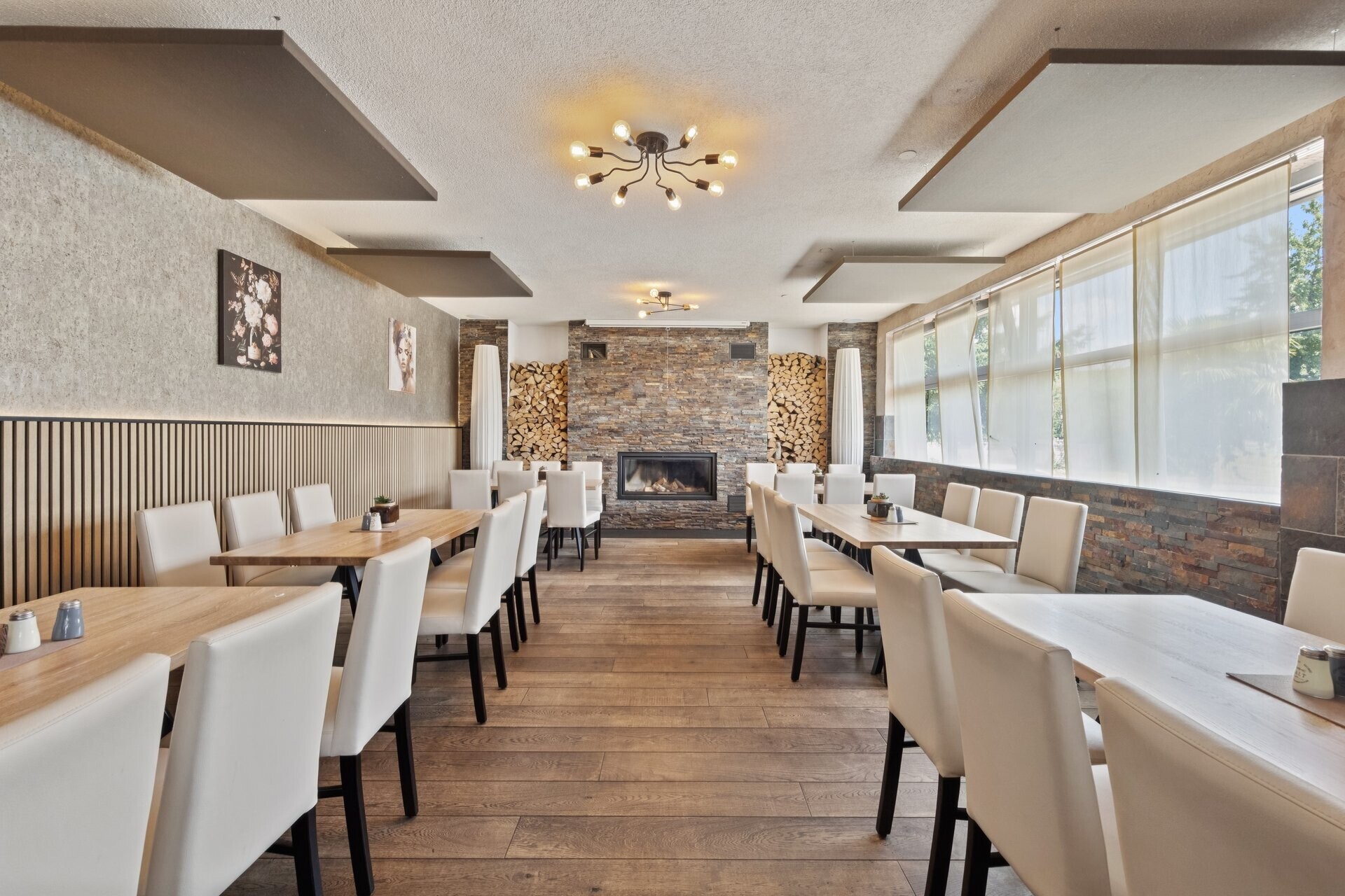 backbone_551651-A_001_WEB