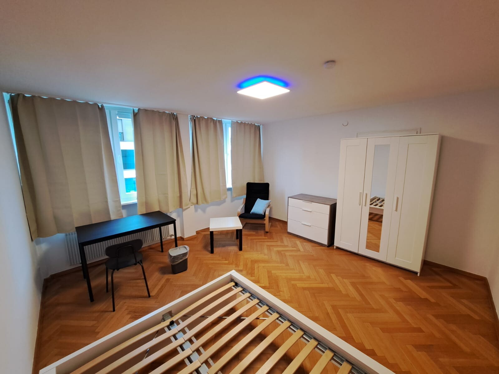 Zimmer 5