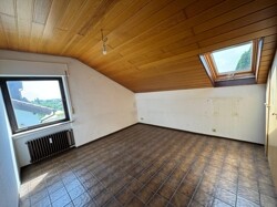 Schlafzimmer DG