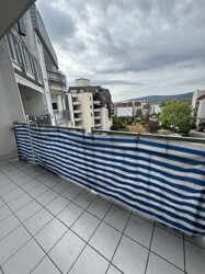 überdachter Balkon