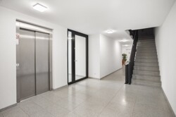 Aufzug Treppenhaus