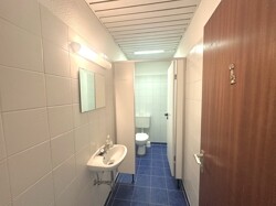 Toilette Damen 