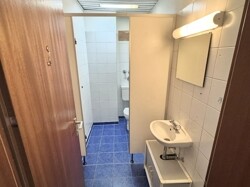 Toilette Herren 