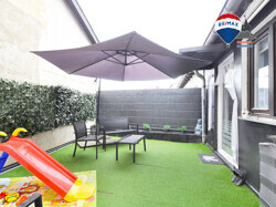 Terrasse im Obergeschoss