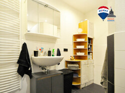 Badezimmer im Obergeschoss