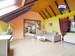 Wohnzimmer im Dachgeschoss