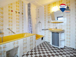 Badezimmer im Obergeschoss