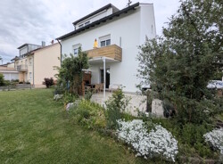 EG-Wohnung Garten