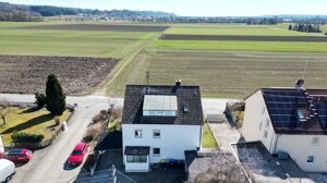 Unbebauter Blick über die südlich angrenzenden Felder
