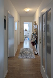 OG-Wohnung Flur