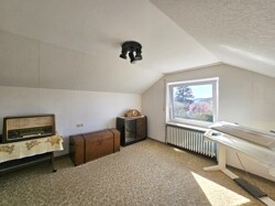 REH, Zimmer DG