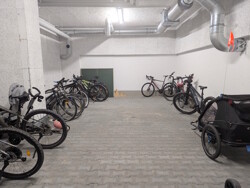 Gem. Fahrradkeller