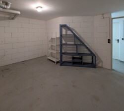 Geräumiges Kellerabteil