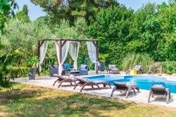 Außenanlage-Pool.-