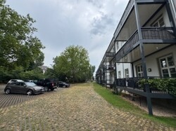 Gebäude Seitenansicht