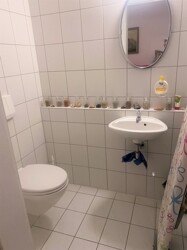 WC (Wohnung 1)