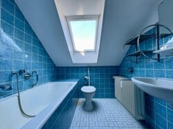 Badezimmer DG