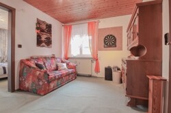 Büro/Ankleide W2