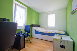 Schlafzimmer og5