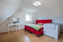 Schlafzimmer1