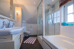 Badezimmer DG2