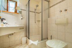 Badezimmer Zimmer 2