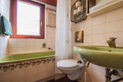 Badezimmer EG