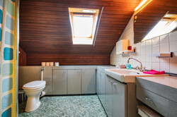 Badezimmer DG