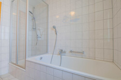Badezimmer2