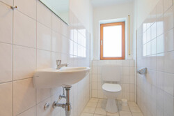Gäste WC1