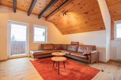 Wohnzimmer DG