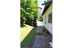 Zugang zur Garagen-Terrasse