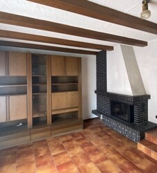 EG Wohnzimmer mit offenen Kamin