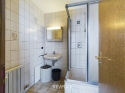 Badezimmer im Büro 