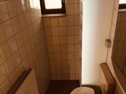 Bad Wohnung 1